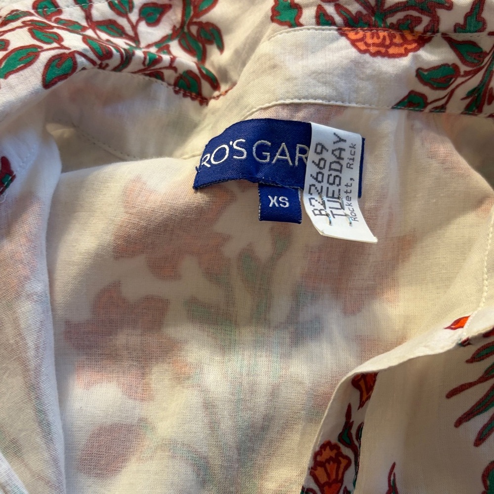 Ro’s Garden Floral Pattern dress - Picture 2 of 8